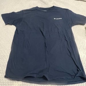 Columbia T-shirt